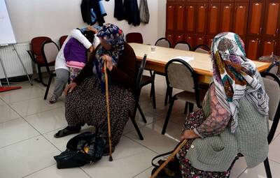 DUYGU TACİRLERİNE GEÇİT YOK